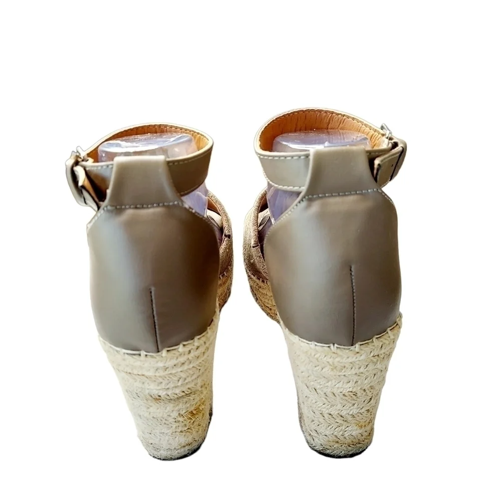 Steve Madden Jaylen Espadrille Suede Leather Wedge Heels Sandals Taupe Size 9